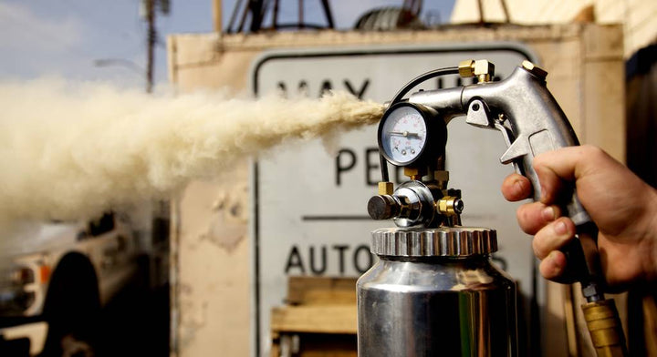 Blaster Dust Gun spreading dust / dirt.